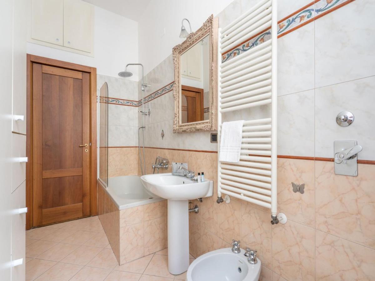 The Best Rent - Spacious Apartment Near Colonne S Lorenzo ミラノ エクステリア 写真