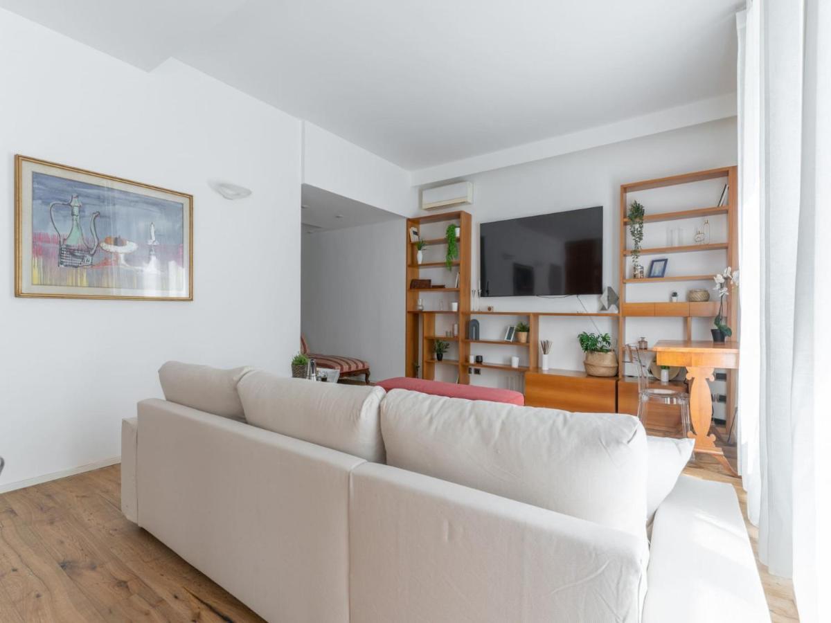 The Best Rent - Spacious Apartment Near Colonne S Lorenzo ミラノ エクステリア 写真