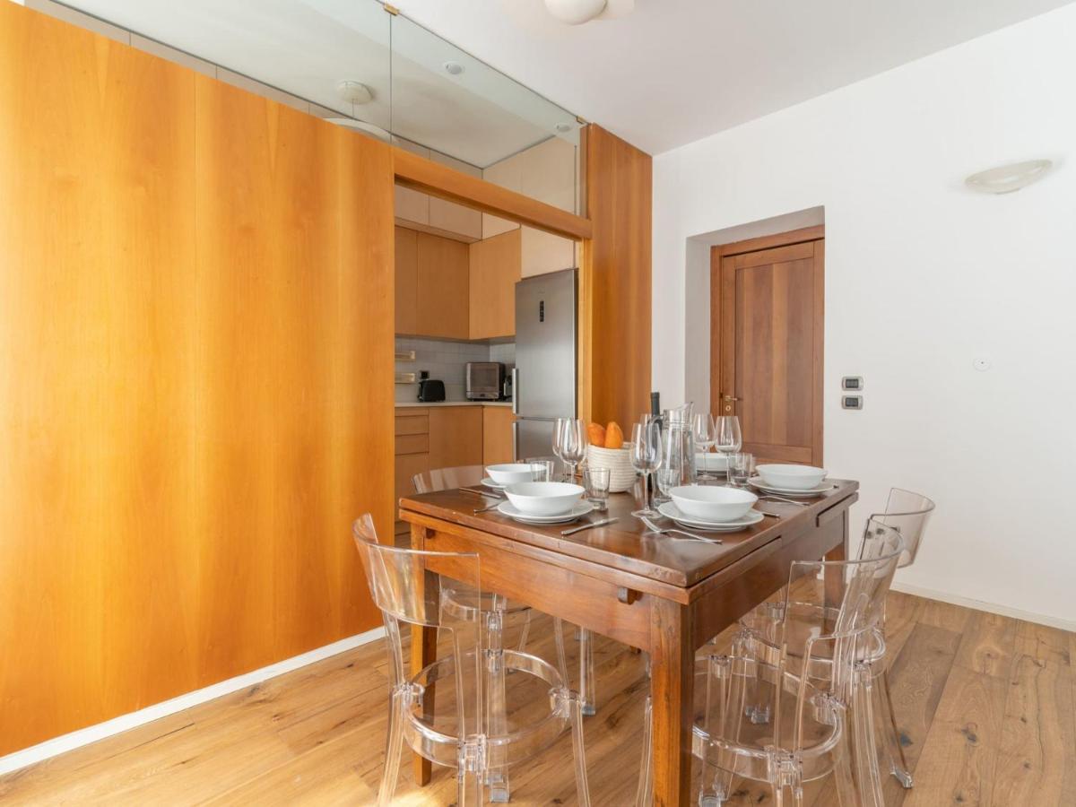 The Best Rent - Spacious Apartment Near Colonne S Lorenzo ミラノ エクステリア 写真