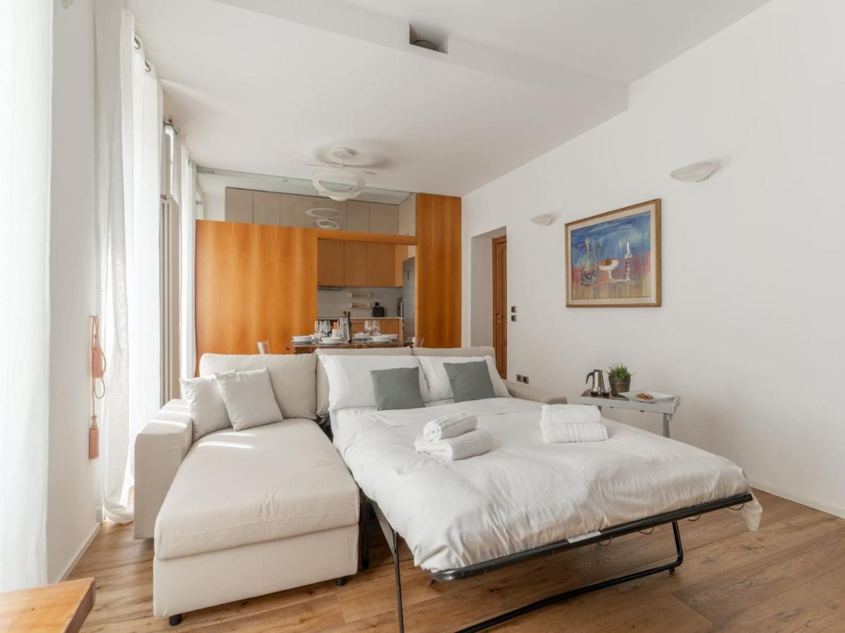 The Best Rent - Spacious Apartment Near Colonne S Lorenzo ミラノ エクステリア 写真